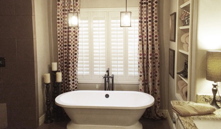 Polywood Shutters in Houston Bathroom